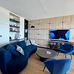 Superbe Face Lägenhet *