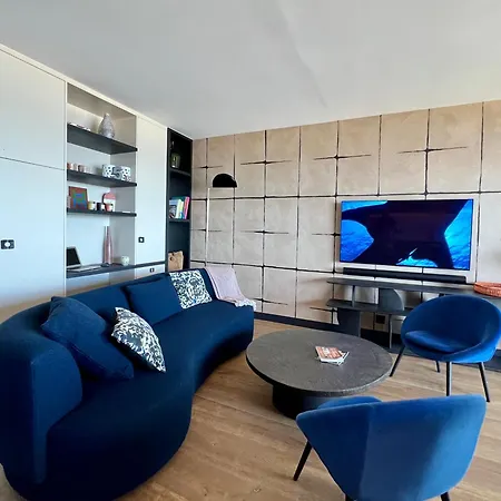 Superbe Face Διαμέρισμα *