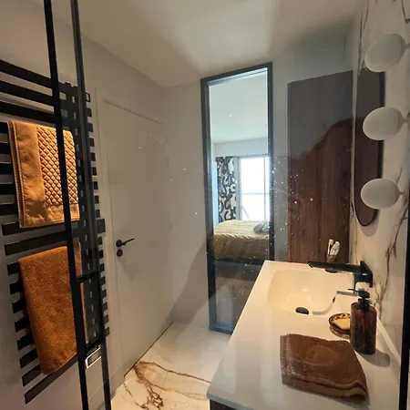 Διαμέρισμα Superbe Face *