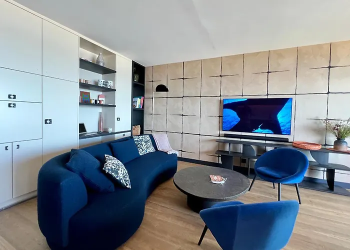 Superbe Face Apartment *